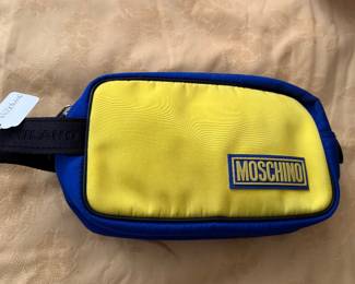 Moschino 