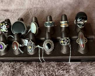 Assorted Sterling rings 