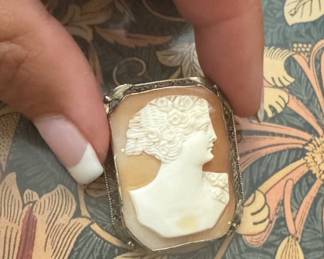 Fine jewelry 
