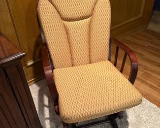 Glider / Rocker