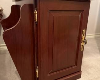 magazine cabinet