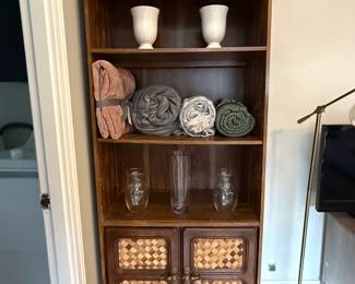 Vintage cabinet/bookcase
