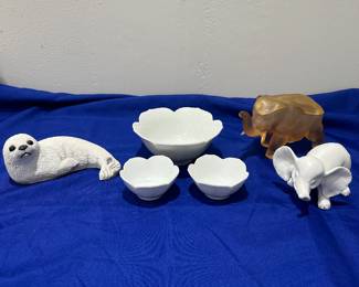 Ceramic bowls and trinkets 