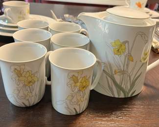 Made in Polland, Coffee pot and mugs
