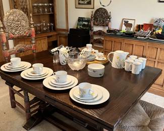 Trestle table