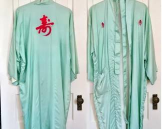 Clothes - Silk Kimono (Front & Back)