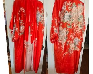 Clothes - Silk Kimono (Front & Back)