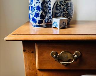 Queen Anne Style Console Table
