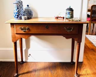 Queen Anne Style Console Table