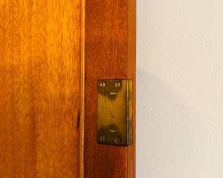 English Style Hanging Corner Cabinet