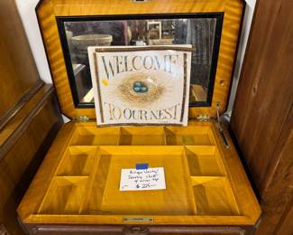 Antique vanity top with mirror