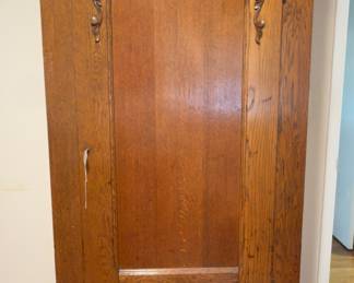 Oak Wardrobe 