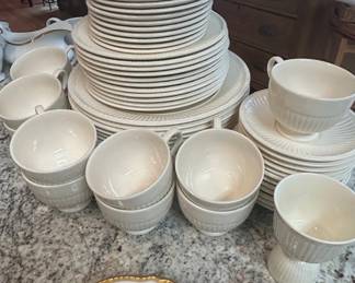 Wedgwood Edme Queens Ware Piece Breakfast and Lunch Service