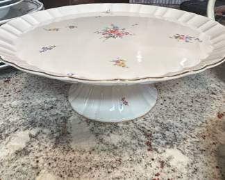 Home Beautiful Romance Petite Bone China Cake Stand