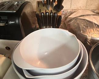 Pyrex Cinderella Mixing Bowls White