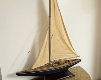 Vintage Endeavour J Class Yacht Model