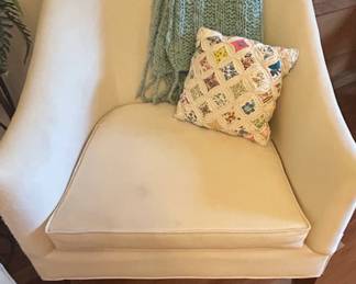 Modern Style Upholstered Barrel Chair