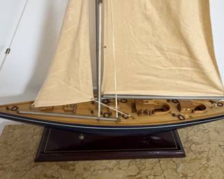 Vintage Endeavour J Class Yacht Model second image