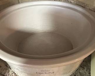 Rival CrockPot Quart Stoneware Slow Cooker second image
