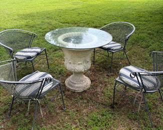 Set of 4 Iron Woodard Dining Chairs