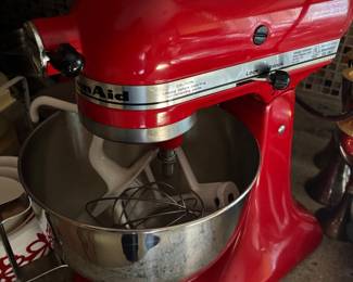 RED KITCHEN AID