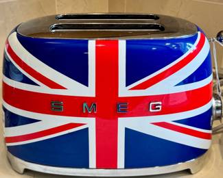 SOLD-Smeg 2-slice toaster