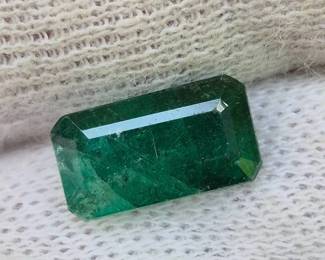 2.21 Carat Natural Emerald Cut Emerald Loose Gemstone