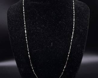 Fancy Twisted Bar Link Chain Necklace