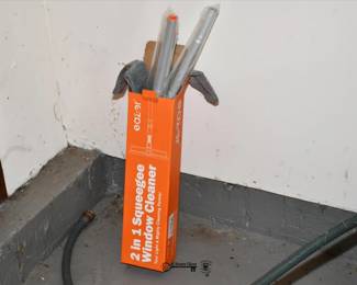 695Garage