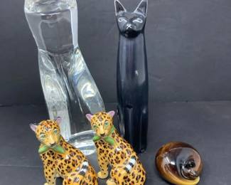 Glass Cat Statues
