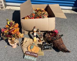 Fall Decor Lot Welcome Friends