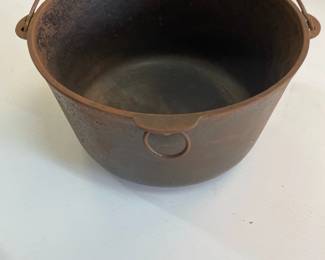 Wagner 6 QTS Cast Iron Cauldron