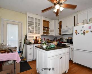 323Kitchen