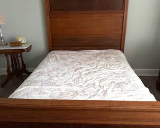 Antique bed—part of a 4-piece set