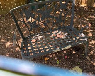 Metal settee