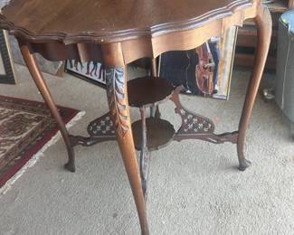 Parlor table