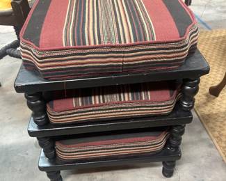 Stack stools