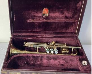 Vintage C.G. Conn - Director Trumpet with "Shooting Stars" Engraving - Made in USA