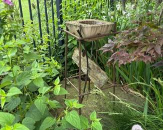 Concrete/Iron Decor