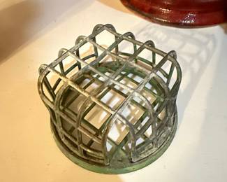Vintage Dazey Mfg. Co. Metal Flower Frog