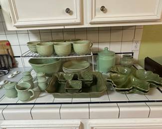 Pfaltzgraff Naturewood Collection (Sage Green)
