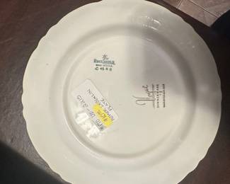 Homer Laughlin Vogue Fruit Pattern Dinner Plate