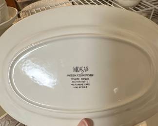 Mikasa English Countryside Gravy Boat with Underplate
