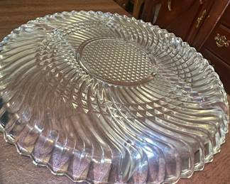 Vintage Libbey Glass 5331 Swirl Pattern Divided Relish Tray