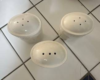 White Embossed Ceramic Salt and Pepper Shakers with Floral/Fruit Pattern