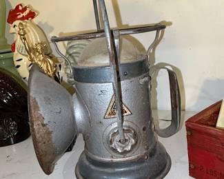 Delta Electric Powerlite Railroad Lantern
