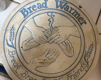 Lyn Ulick 1989 Ceramic Bread Warmer with Hands Breaking Bread motif