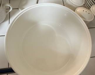 Mikasa English Countryside White 9" Salad Serving Bowl
