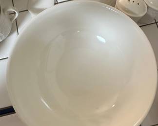 Mikasa English Countryside White Serving Bowl