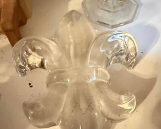 Clear Pressed Glass Fleur-de-Lis Paperweight